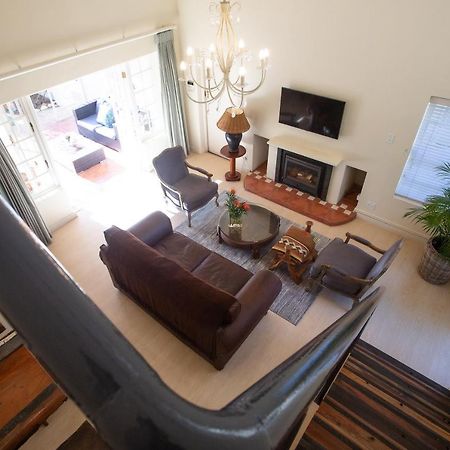 Sunflower Villa In Franschhoek Eksteriør billede